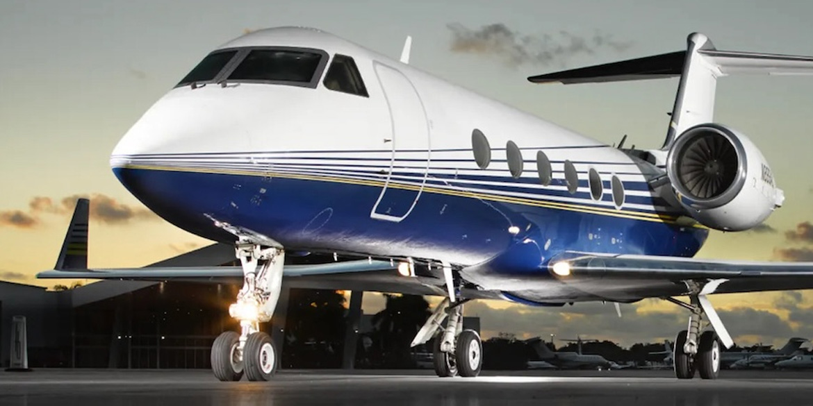 jet 1